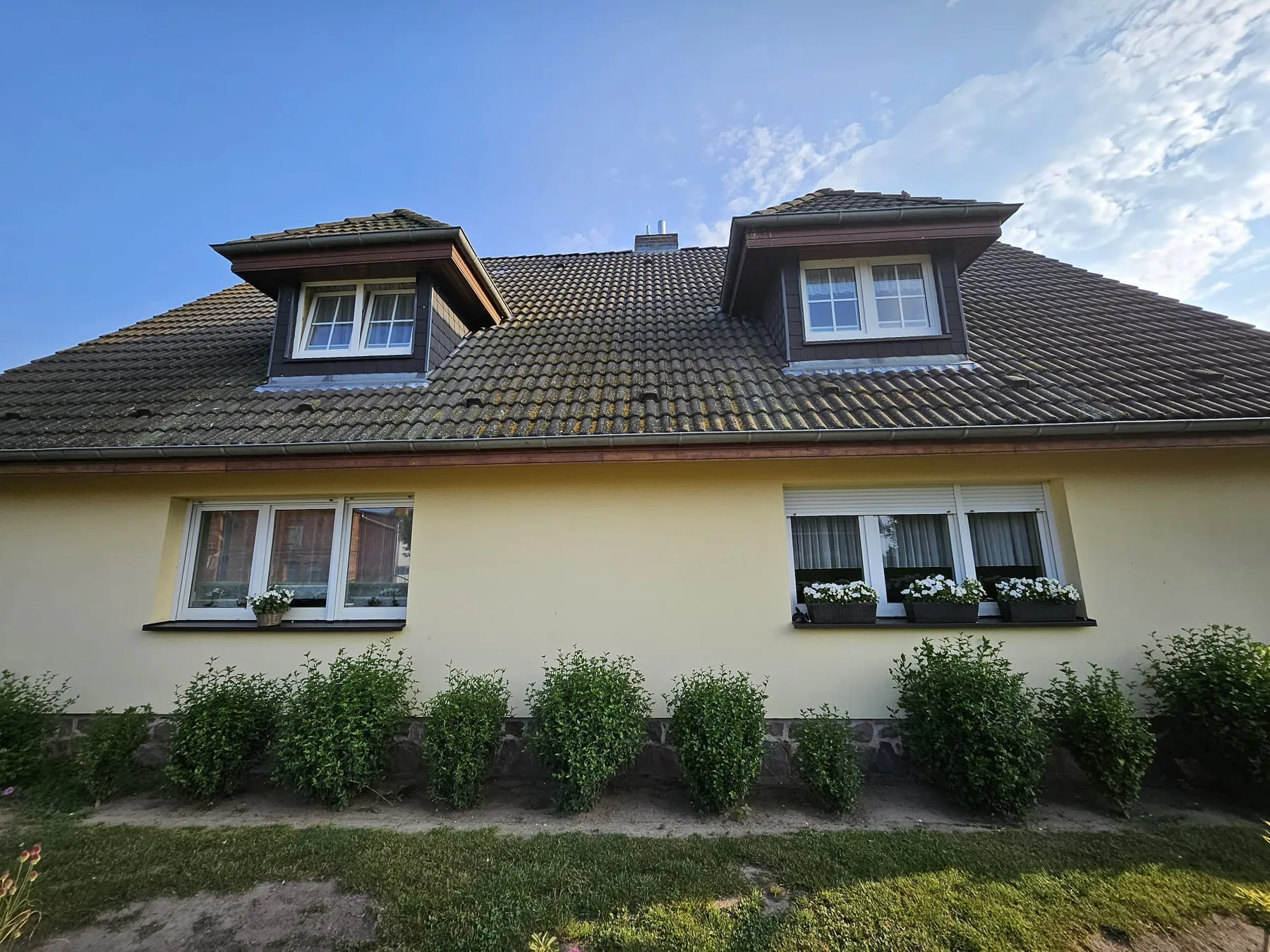 Fassadenanstrich in Rathenow – Referenz von DB Richter